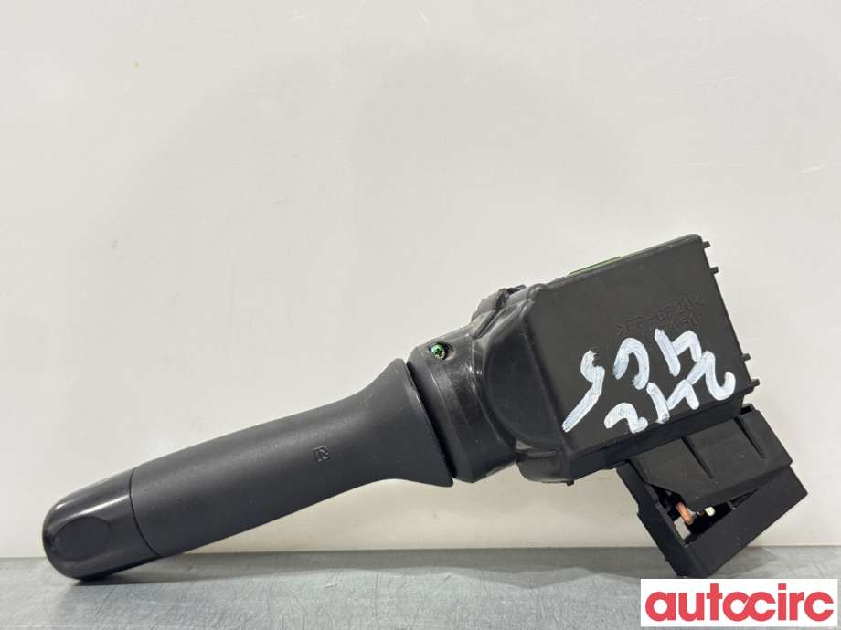 Bryter visker til Toyota Urban Cruiser 2009-2014  (TOYOTA|8465252230||52230)