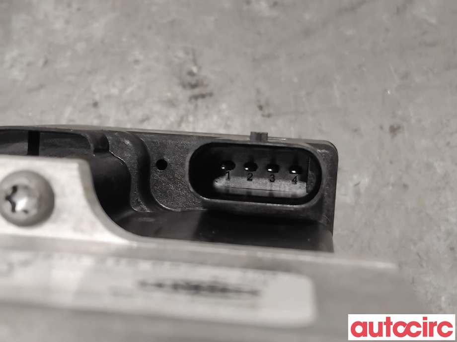 Diverse deler til VW e-Golf 2014-2017 (Fase 1)  (VOLKSWAGEN|4M0816682C|4M0816682|4M0816682D)