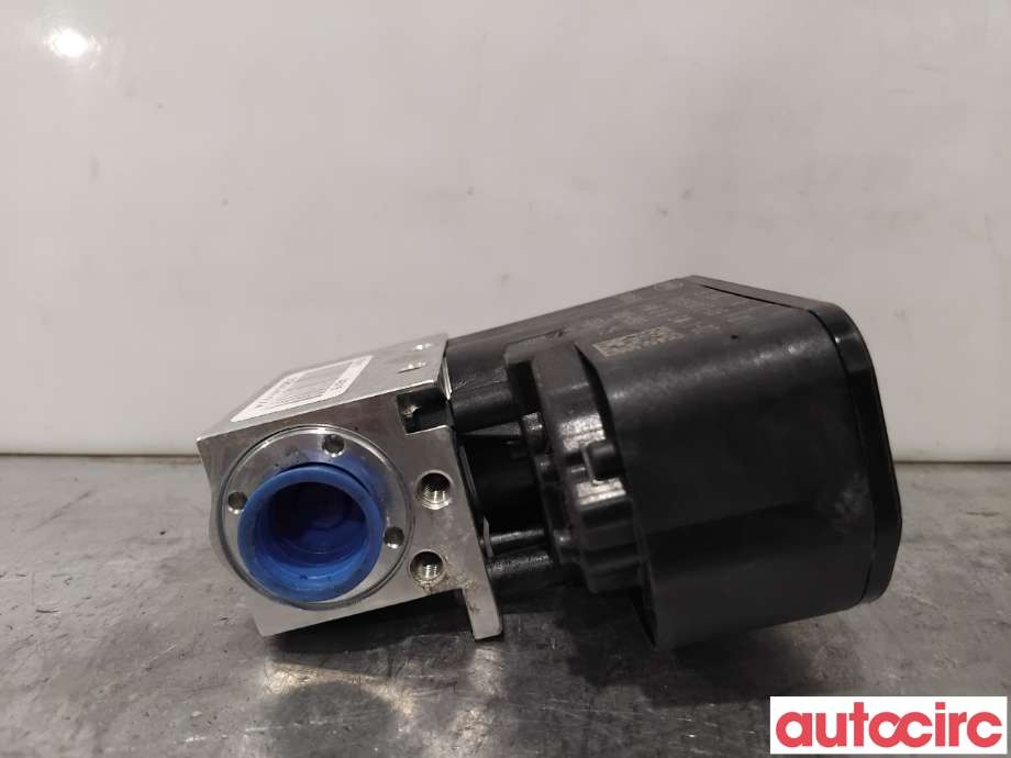 Diverse deler til VW e-Golf 2014-2017 (Fase 1) (VOLKSWAGEN|4M0816682C|4M0816682|4M0816682D)