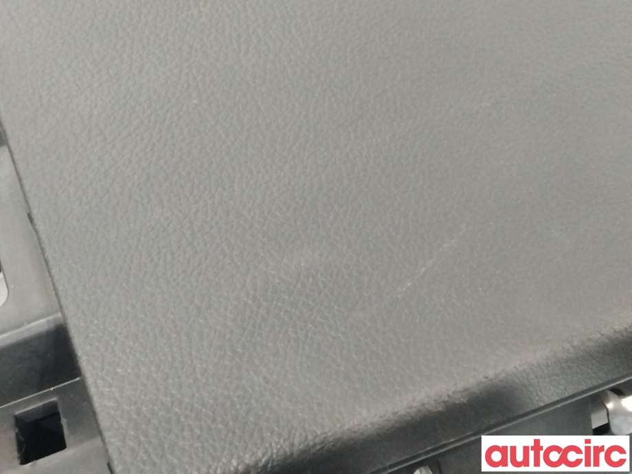 Airbag kne til Mitsubishi Outlander 2012-2015 (Type III, Fase 1)  (MITSUBISHI|7030A316XA|7030A-31652|)