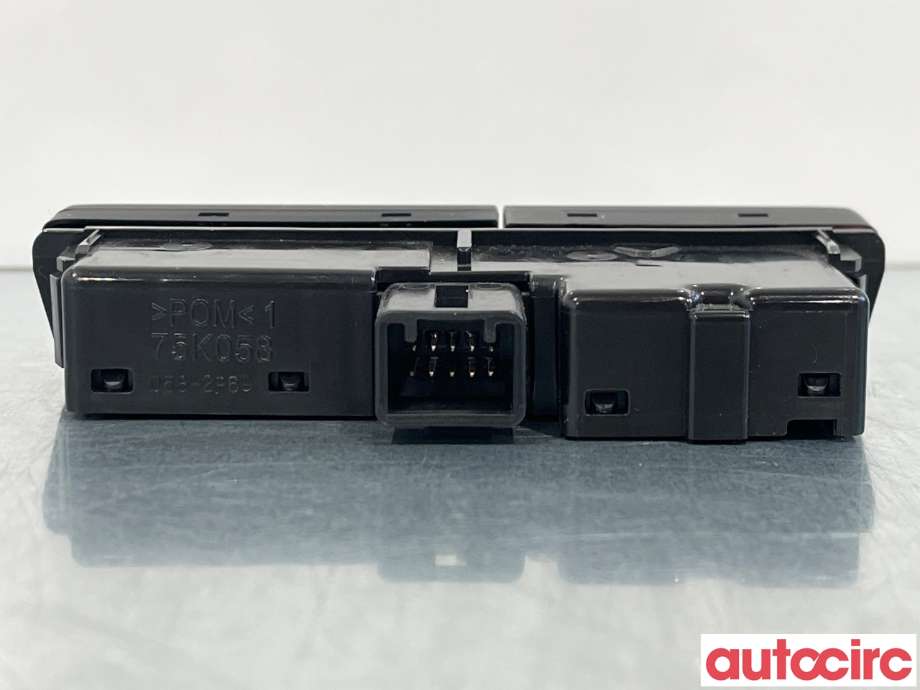 Bryter nødblink til Suzuki Ignis 2016-->> (Type II) (SUZUKI|37430-62R10|37430-62R10-5PK)