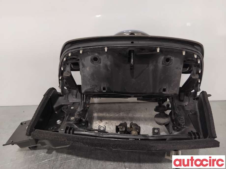 Batterilader inntak/luke til Nissan Leaf 2011-2017 (Type I)  (NISSAN|657013NL0D||657013NL0H)