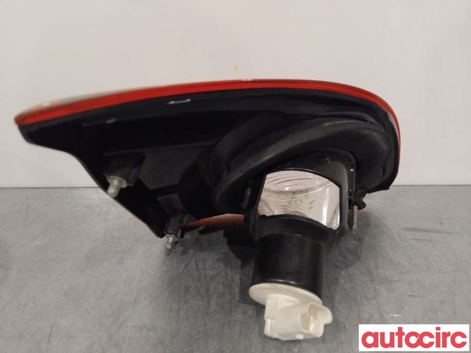 Baklykt høyre indre til Nissan Qashqai 2007-2010 (Type I, Fase 1)  (NISSAN|26550JD800)