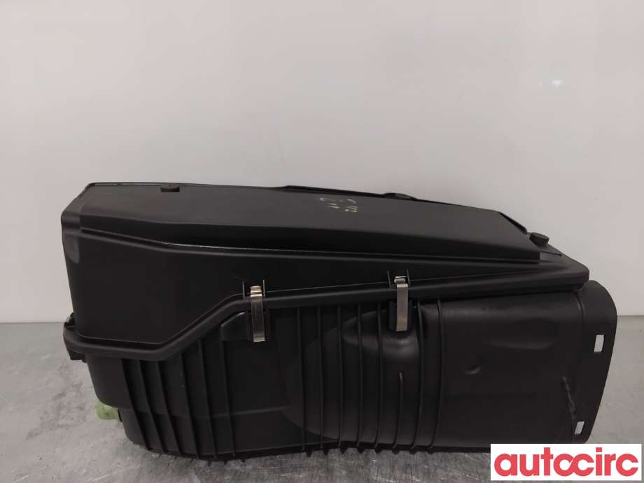 Luftfilterboks til Mercedes C-Klasse 2007-2011 (Fase 1) (W204) (W204) (MERCEDES|A6460902001|)