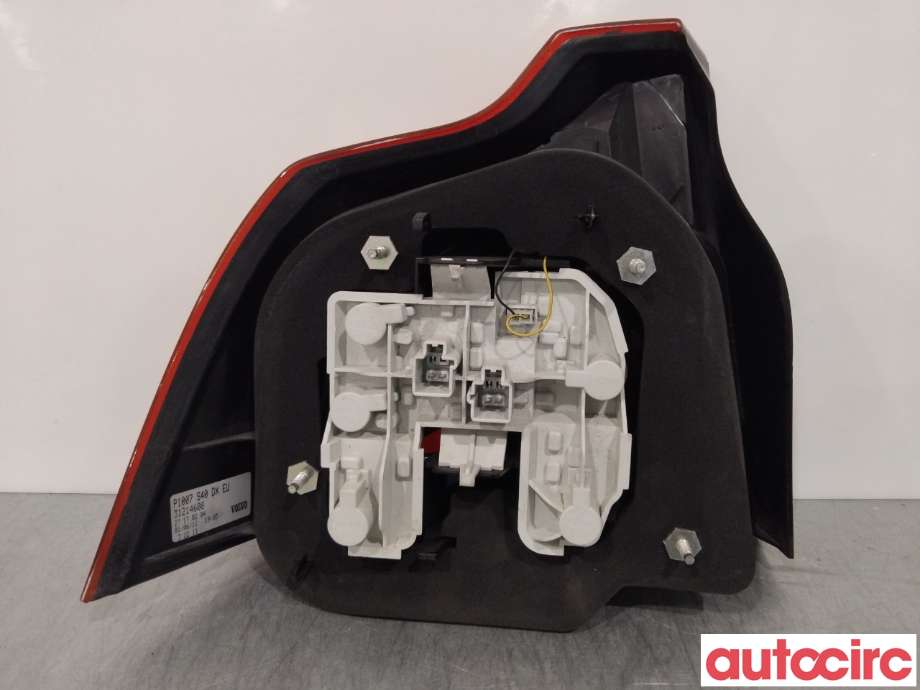 Baklykt venstre til Volvo S40 2008-2012 (Type II, Fase 2)  (VOLVO|30763492|P1007S40DXEU|31214608)