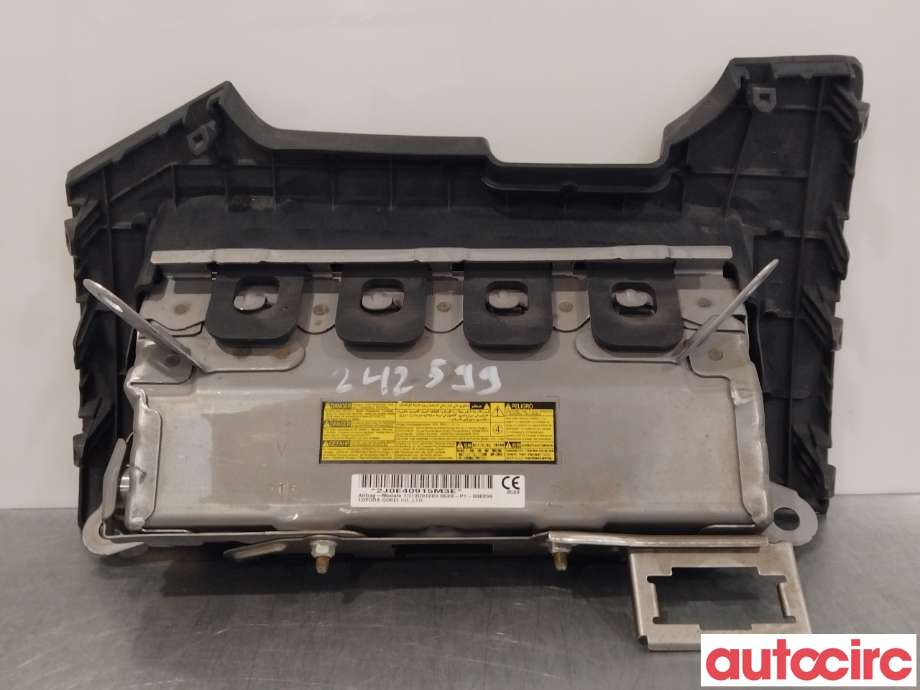 Airbag kne til Toyota Avensis 2015-2019 (Type III, Fase 2)  (TOYOTA|7390005032C1|)