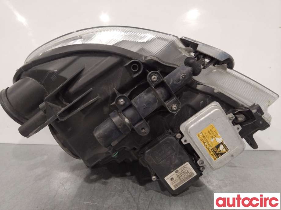 Frontlykt høyre xenon til Škoda Superb 2008-2015 (Type II)  (SKODA|3T1941018E|)