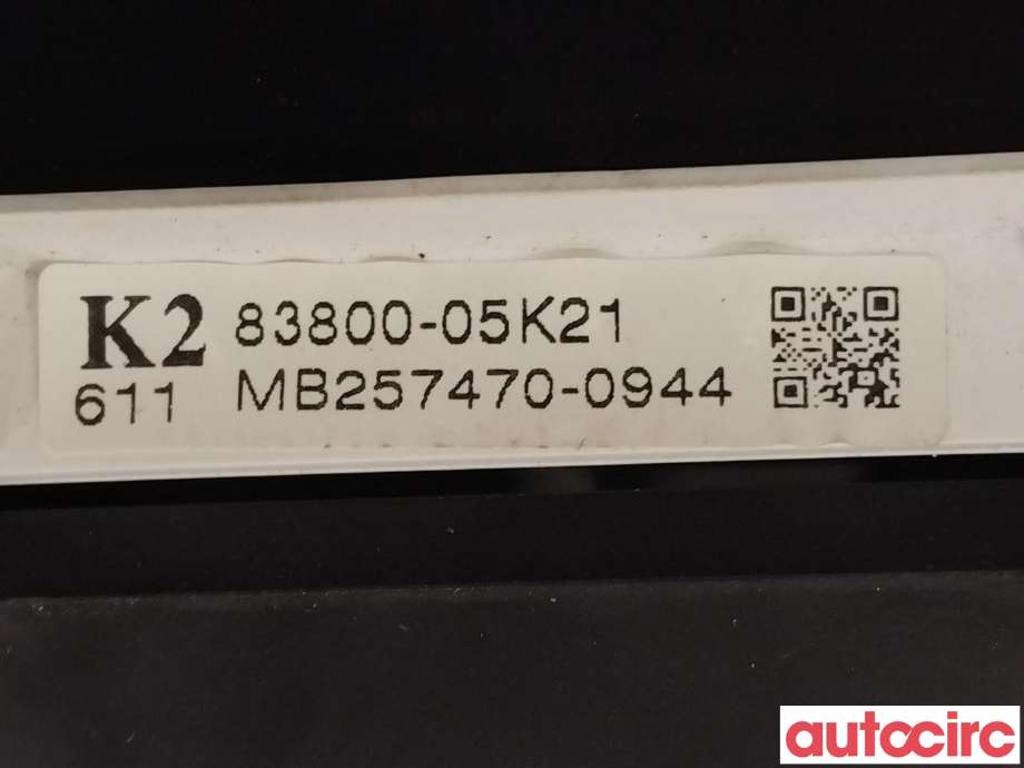 Instrumentpanel til Toyota Avensis 2009-2015 (Type III, Fase 1) (TOYOTA|8380005K21)