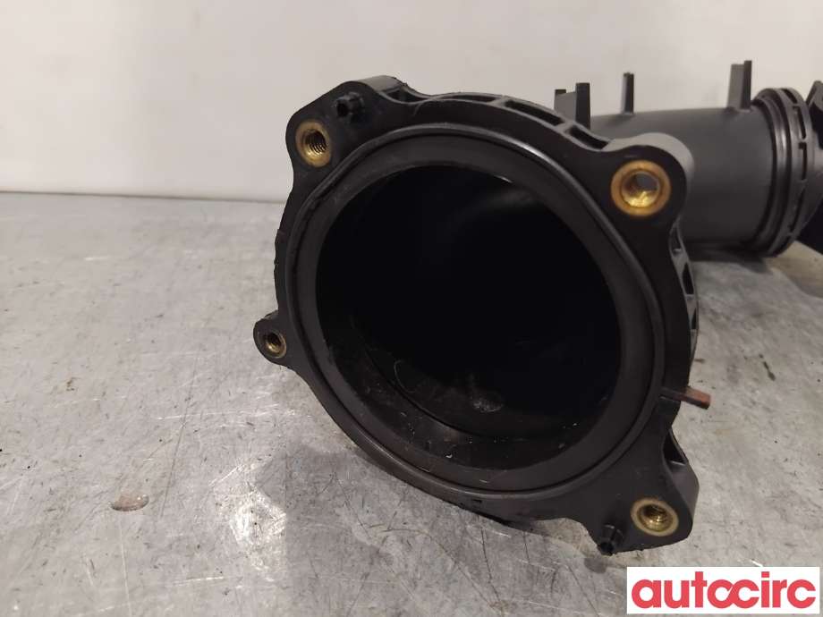 Luftslange innsug til Mercedes ML 2011-2015 (Fase 1) (W166) (W166) (MERCEDES|A6510900942|)