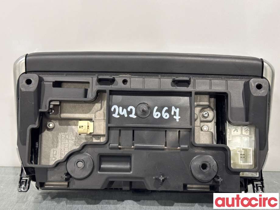 Multimedia display (MCU - Media Controller Unit) til Peugeot 2008 2013-2019 (Type I)  (PEUGEOT|9812046980||9831642480)