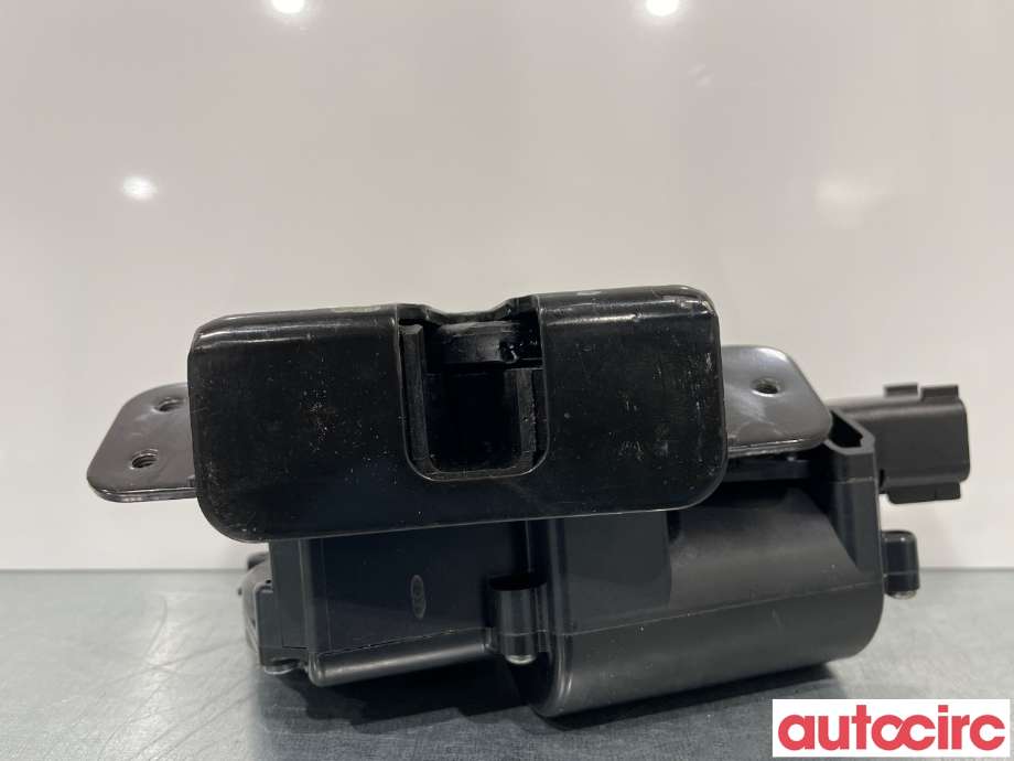 Baklukelås til Opel Insignia A 2009-2014  (OPEL|13501872|13581405)