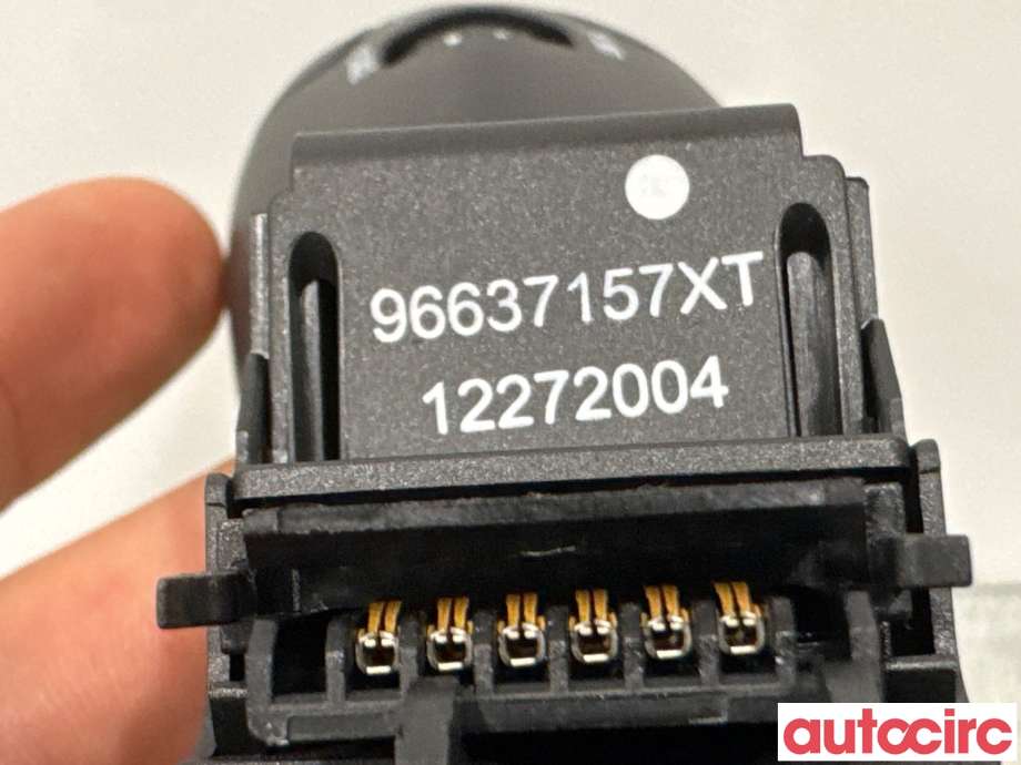 Bryter cruise control til Peugeot 2008 2013-2019 (Type I)  (PEUGEOT|6242Z8|12272004|96637157XT)
