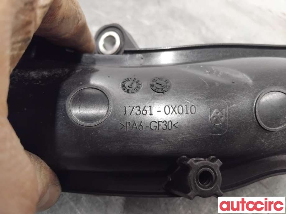 Turbo rør til Toyota Avensis 2015-2019 (Type III, Fase 2) (TOYOTA|173600X010||17361-0X010)