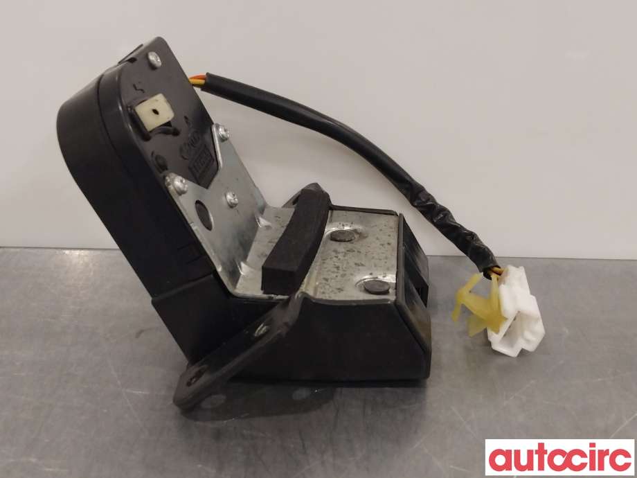 Baklukelås til Kia Rio 2011-2017 Type III  (KIA|812301W210|)