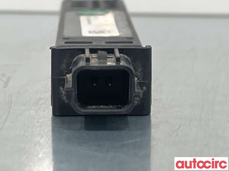 Antenne forsterker til Hyundai Tucson 2021-->>  (HYUNDAI|95460N7000|95460-N7000)