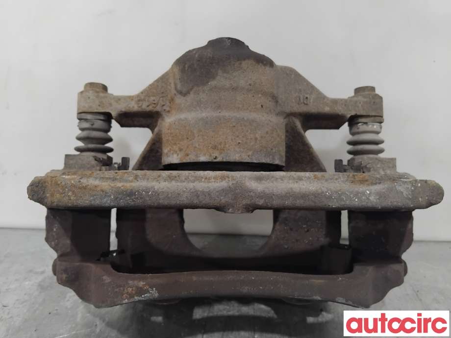 Bremsecaliper høyre foran til Toyota Avensis 2015-2019 (Type III, Fase 2)  (TOYOTA|4773002361|)