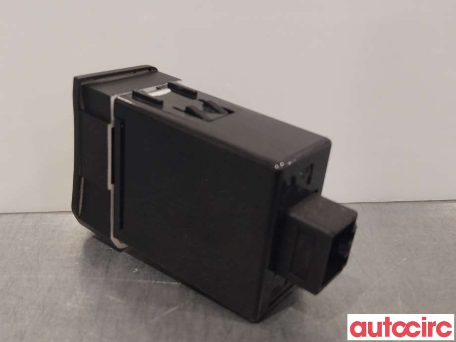 Bryter diverse til Kia Rio 2011-2017 Type III  (KIA|937121W200CA|)