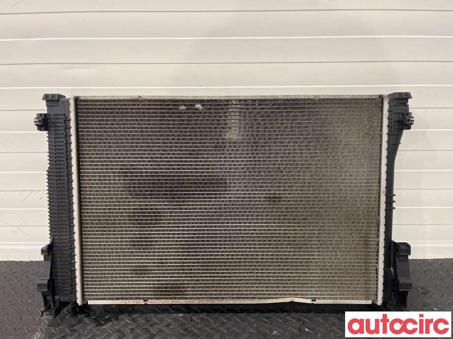 Radiator (automat gir) til Mercedes E-Klasse 2009-2013 (Fase 1) (W212) (W212) (MERCEDES|A2045003603)