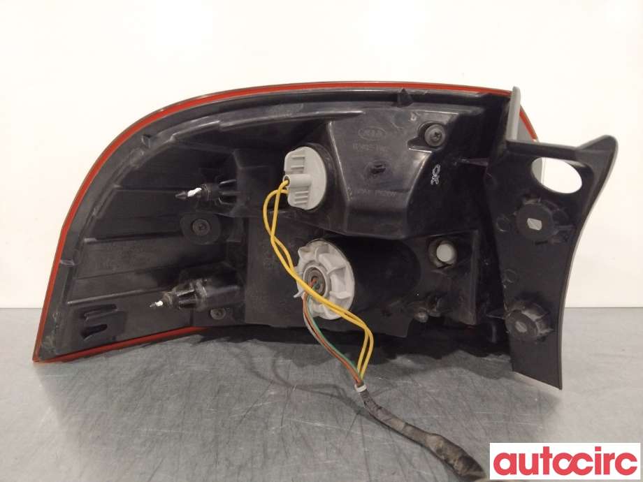 Baklykt høyre til Kia Rio 2011-2017 Type III  (KIA|924021W260)