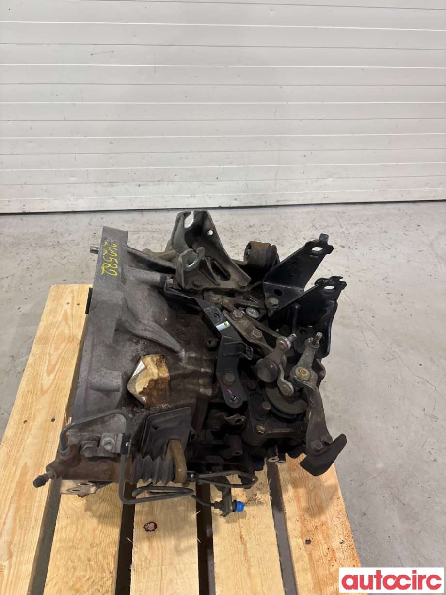 Girkasse manuell 6-trinn til Toyota Avensis 2009-2015 (Type III, Fase 1)  (TOYOTA|3030020A20|EA65|)