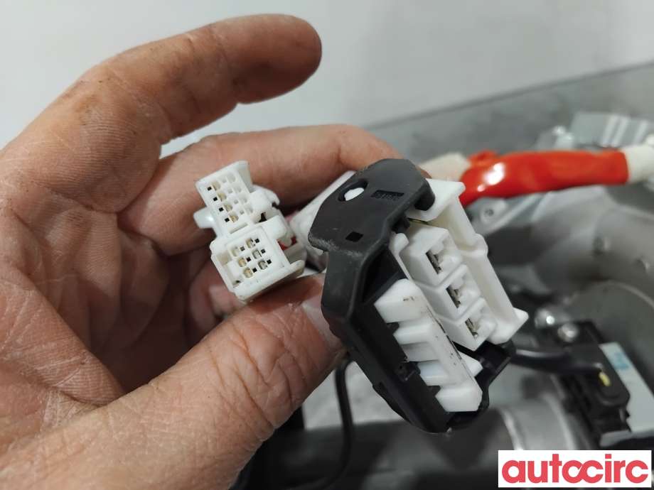 Rattaksel elektrisk servo til Toyota Avensis 2009-2015 (Type III, Fase 1) (TOYOTA|4525005860|JJ002-008260|45250-05550)