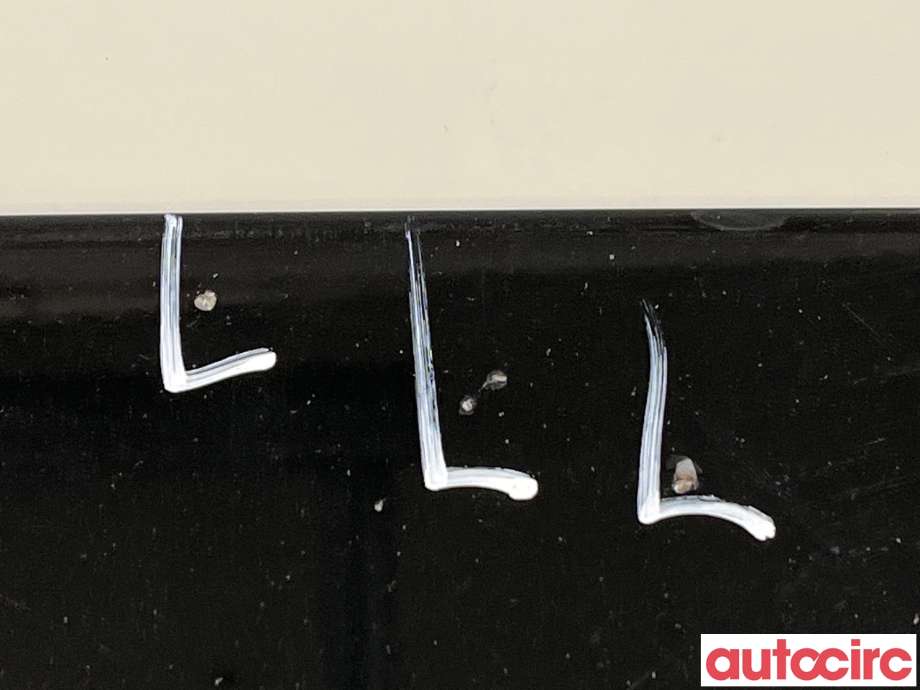 Panser til Audi A4 2015-2019 (Type V, Fase 1) (B9) (B9) (AUDI|8W0823029A)