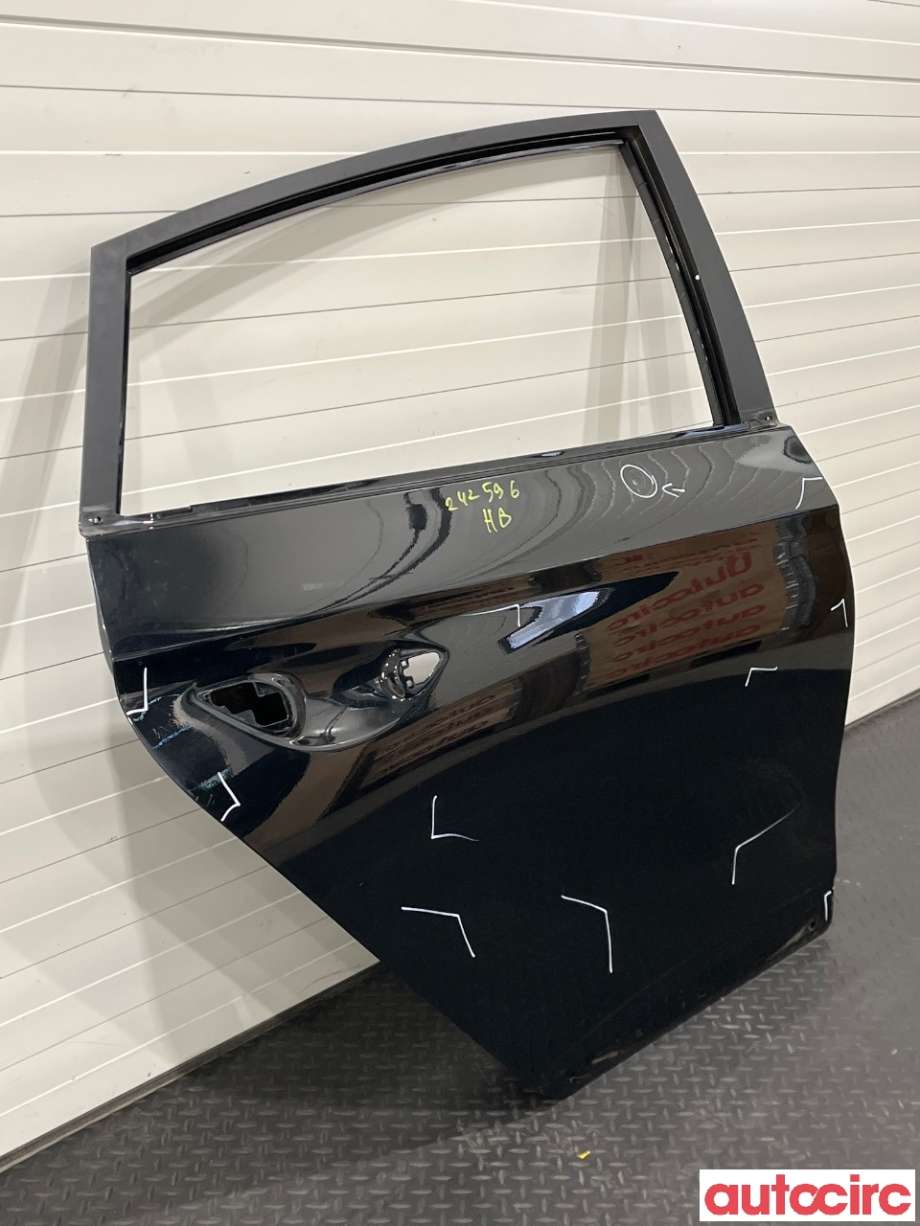 Dør høyre bak til Hyundai Ioniq Electric 2016-2019 (Fase 1)  (HYUNDAI|77004G2010)