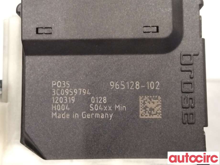 Ruteheis høyre bak til VW Passat 2011-2015 (B7) (B7) (VOLKSWAGEN|3C0959704|962618-100|3AA959704B)