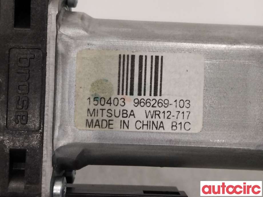 Ruteheis høyre foran til Volvo V40 2012-2019  (VOLVO|31253062|966269-103|)