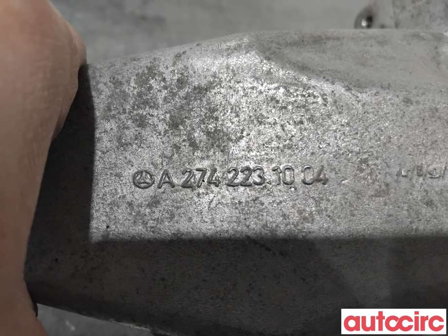 Motorfeste til Mercedes C-Klasse 2018-2021 (Fase 2) (W205) (W205) (MERCEDES|A2742231004|)
