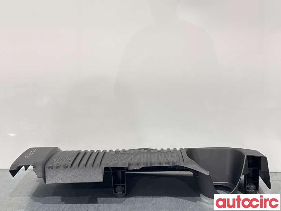 Motordeksel over motor til Toyota Yaris 2014-2020 (Type III, Fase 2) (TOYOTA|112120M060||11212-0M060)