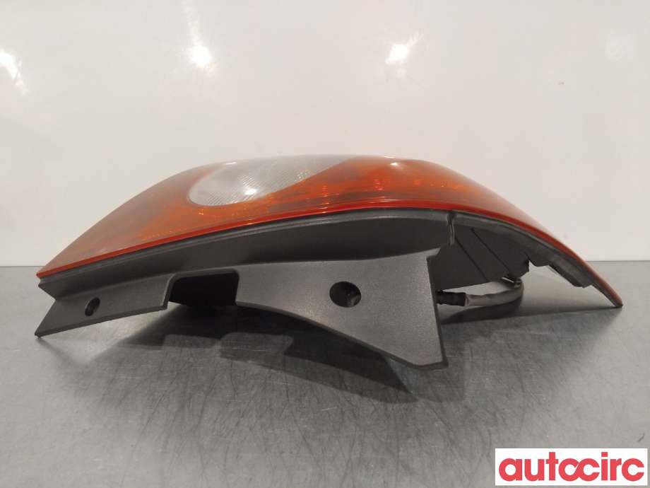 Baklykt venstre til Opel Antara 2007-2013  (OPEL|96673815)