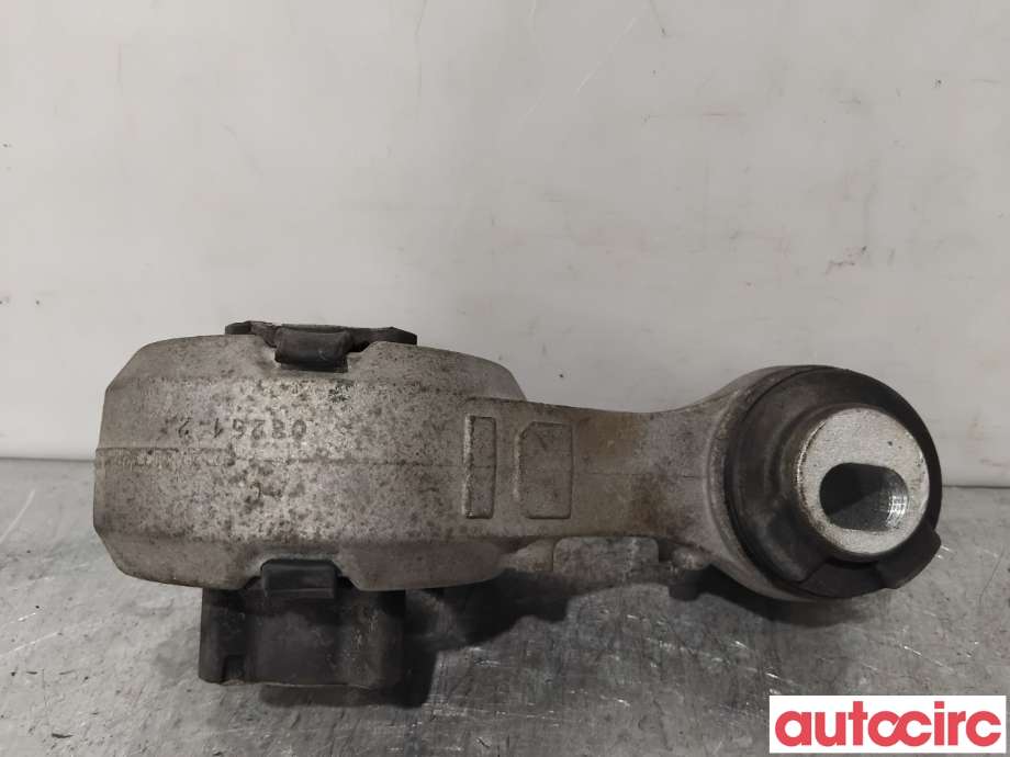 Motorfeste til Nissan Qashqai 2007-2010 (Type I, Fase 1)  (NISSAN|11350JD70A|11350JD000|11350JY00A)