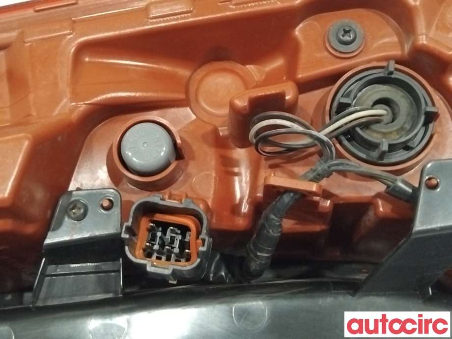 Baklykt venstre til Kia e-Soul 2019-->> (Type III)  (KIA|92401K0100)