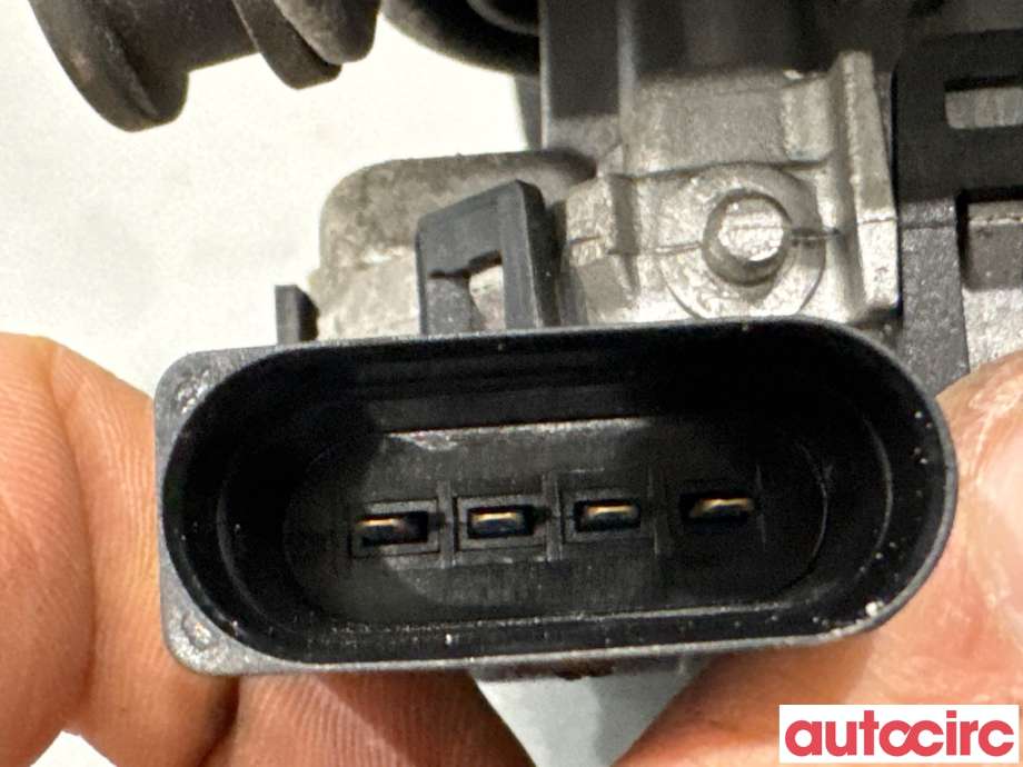 Viskermotor frontrute til Ford Fiesta 2013-2017 (Type VI, Fase 2) (FORD|1698869|0390241574|8A61-17500-AG)