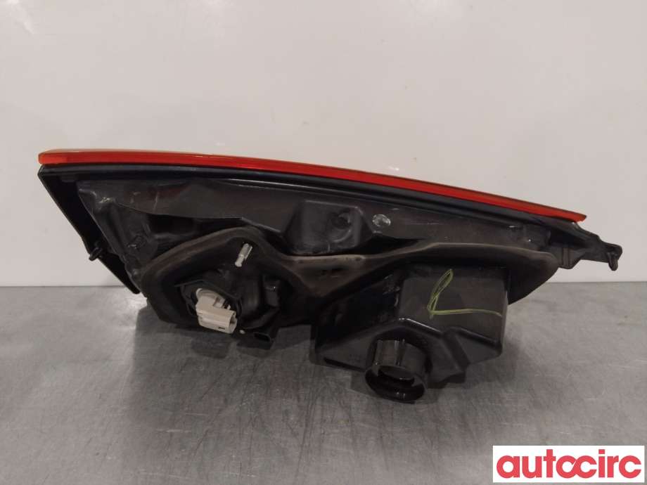 Baklykt høyre indre til Nissan Qashqai 2014-2021 (Type II) (NISSAN|265504EA5D|265504EA6E)