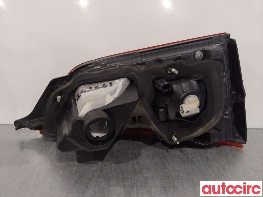 Baklykt høyre indre til Nissan Qashqai 2014-2021 (Type II) (NISSAN|265504EA5D|265504EA6E)