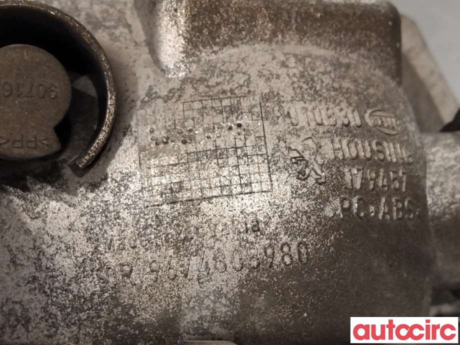 Baklykt fra støtfanger til Peugeot 208 2012-2019 (Type I) (PEUGEOT|9674308980)