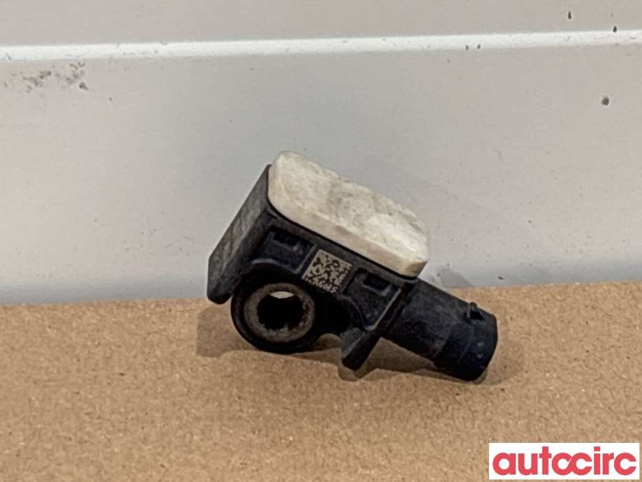 Airbag sensor høyre til Mercedes ML 2011-2015 (Fase 1) (W166) (W166) (MERCEDES|A1668210151)