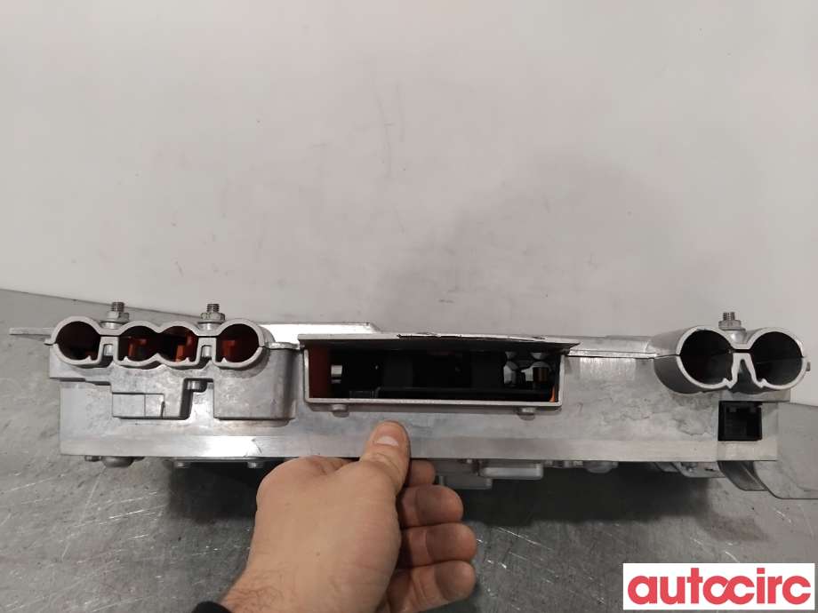 Diverse deler til Tesla Model S 2013-2016 (Fase 1)  (TESLA|1021154-00-G|)