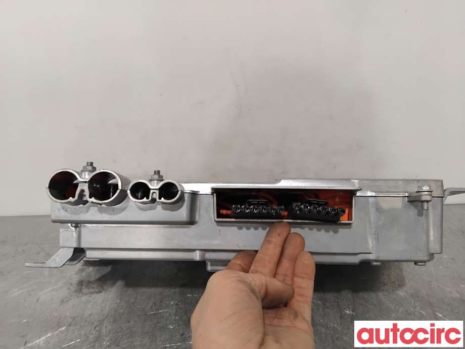 Diverse deler til Tesla Model S 2013-2016 (Fase 1)  (TESLA|1021154-00-G|)