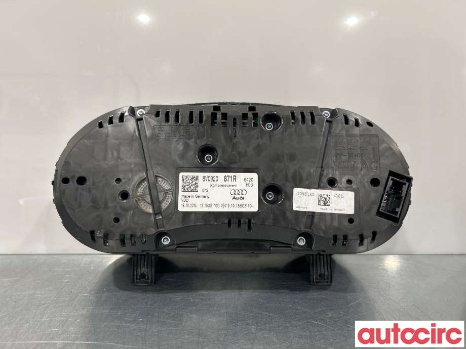 Instrumentpanel til Audi A3 2012-2016 (Type III, Fase 1)  (AUDI|8V0920871R)