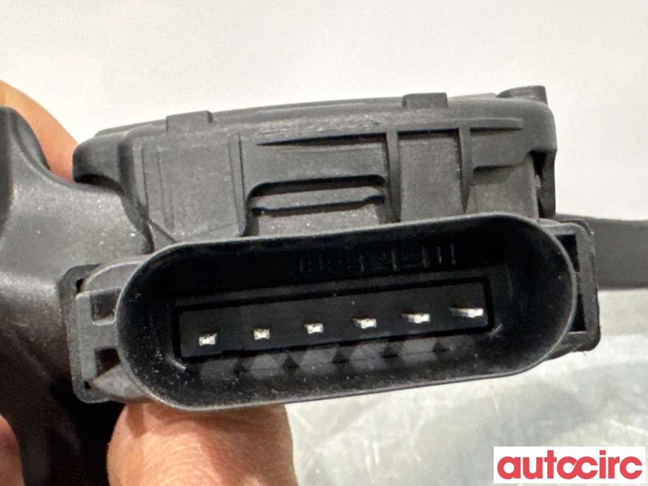 Pedal gass til Volvo V60/V60 CC 2013-2018 (Type I, Fase 2) (VOLVO|31329058|6PV010834-01)
