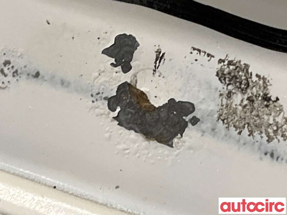 Bakluke combi til Nissan Qashqai 2014-2021 (Type II)  (NISSAN|K01004EAAA)