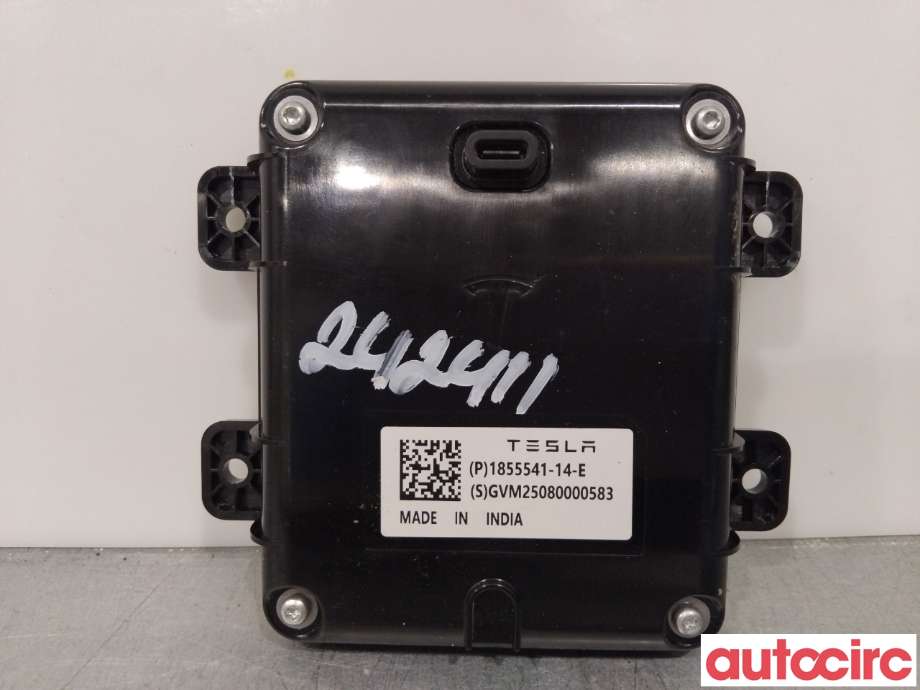 Diverse deler til Tesla Model Y 2021-2024 (Type I) (TESLA|1855541-00-F|GVM25080000583|1855541-14-E)