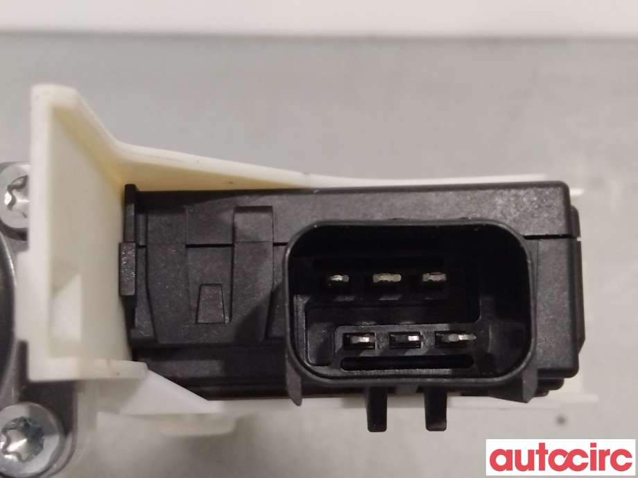 Ruteheis høyre til Tesla Model Y 2021-2024 (Type I)  (TESLA|2004641-00-A)