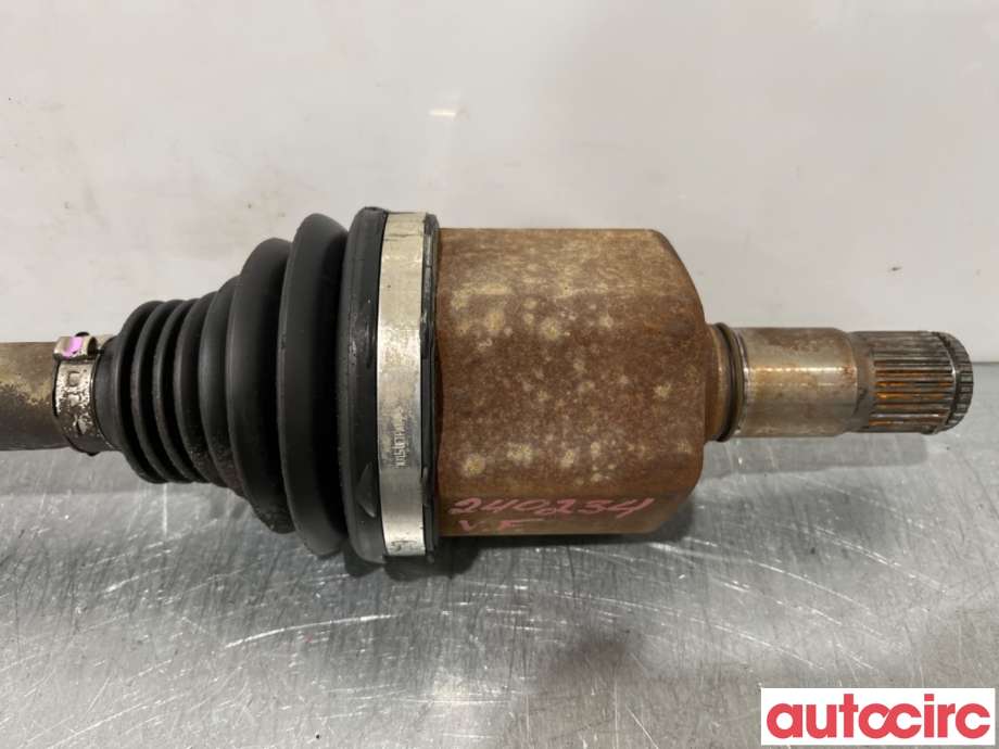 Drivaksel venstre foran til Ford Kuga 2008-2012 (Type I)  (FORD|1803642|)