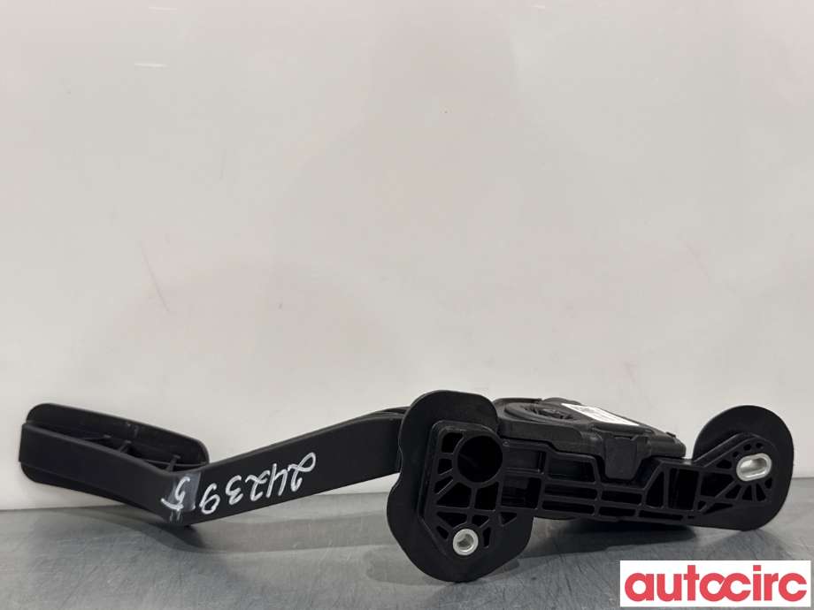 Pedal gass til Tesla Model S 2016-2021 (Fase 2) (TESLA|1005307-00-A|6PV933370-17|BE5C9F836-AA)