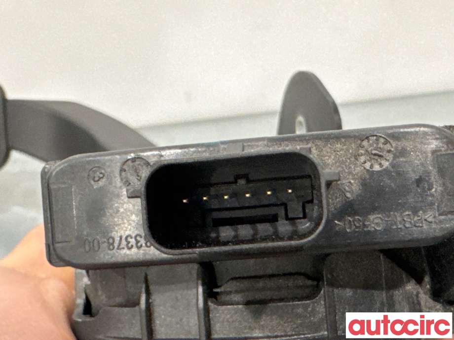 Pedal gass til Tesla Model S 2016-2021 (Fase 2) (TESLA|1005307-00-A|6PV933370-17|BE5C9F836-AA)
