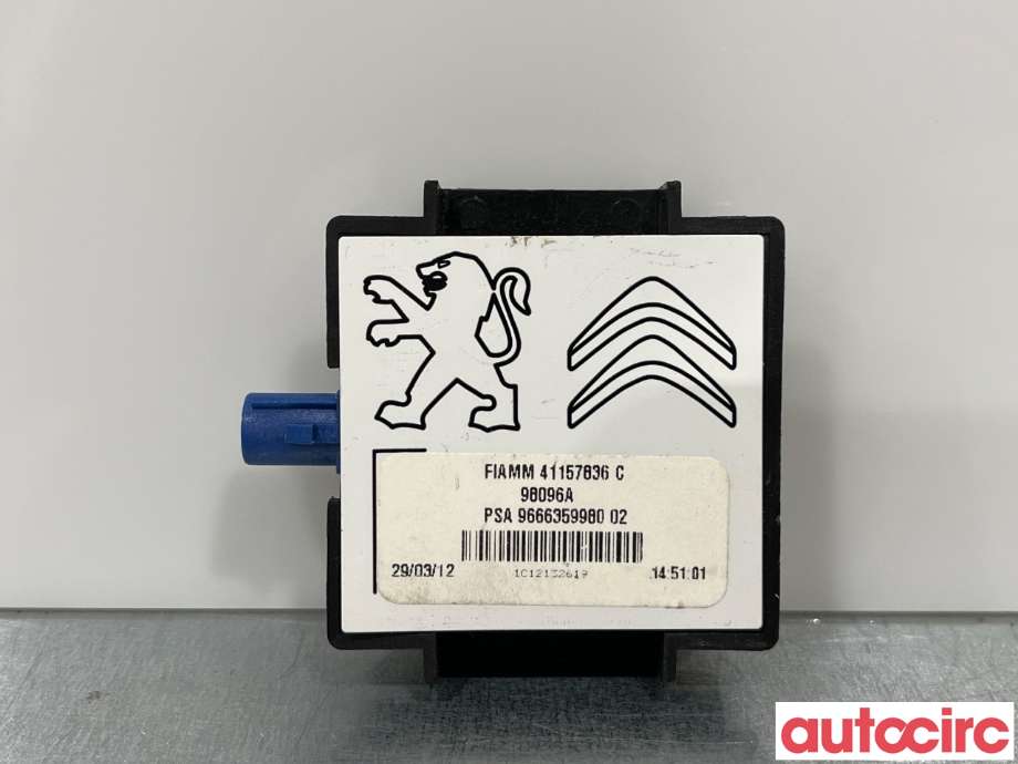 Antenne forsterker til Peugeot 508 2011-2014 (Type I, Fase 1) (PEUGEOT|6587A5)